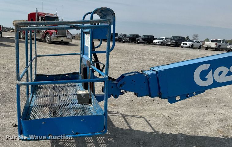 image for item DT0700 2006 Genie S60  boom lift