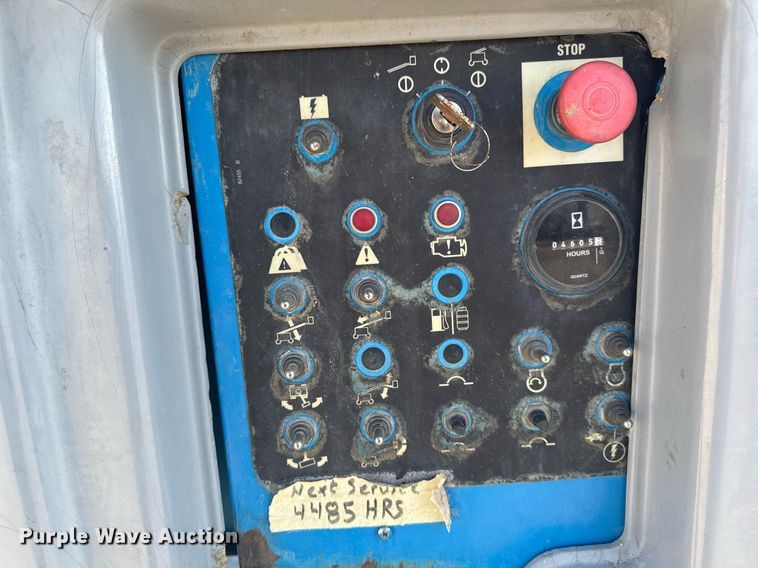 image for item DT0700 2006 Genie S60  boom lift