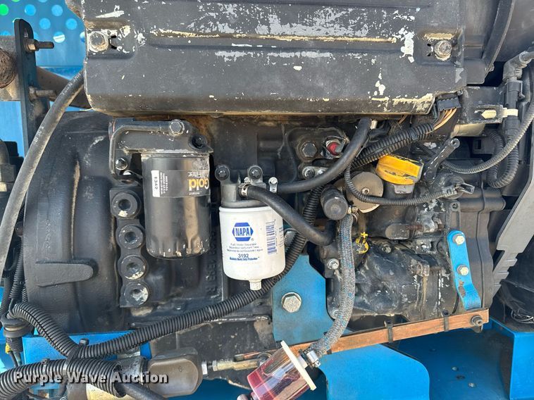 image for item DT0700 2006 Genie S60  boom lift