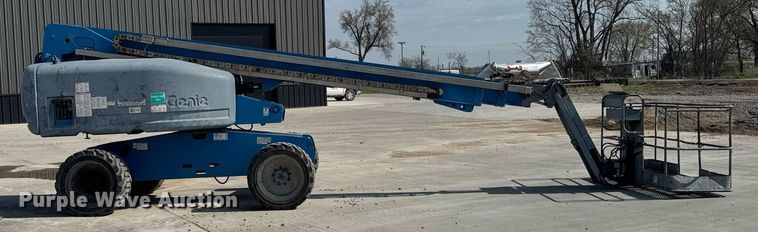 image for item DT0703 2004 Genie S-65 4x4 boom lift
