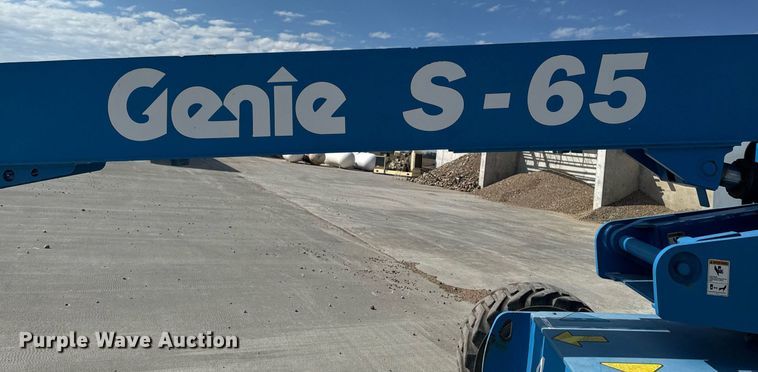 image for item DT0703 2004 Genie S-65 4x4 boom lift