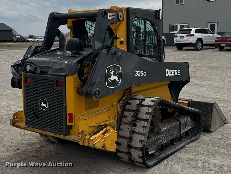 image for item DT0708 2021 John Deere 325G tracked skid steer loader