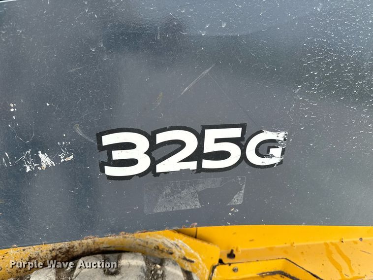 image for item DT0708 2021 John Deere 325G tracked skid steer loader