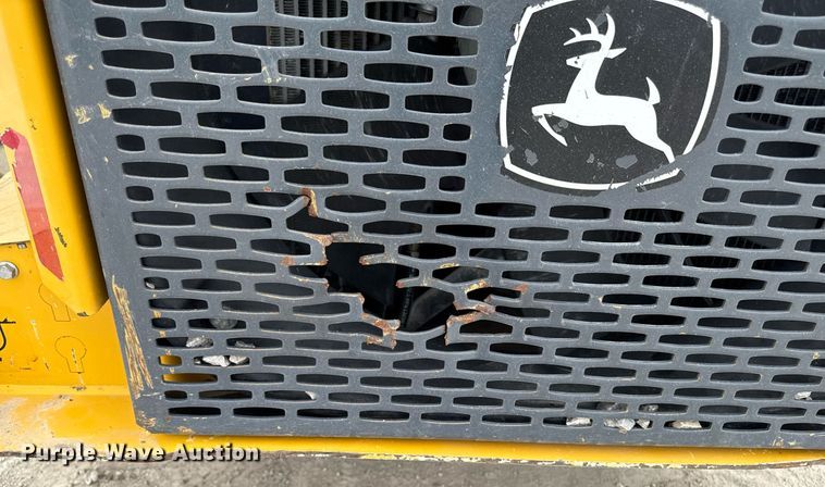 image for item DT0708 2021 John Deere 325G tracked skid steer loader