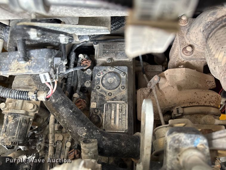 image for item DT0708 2021 John Deere 325G tracked skid steer loader