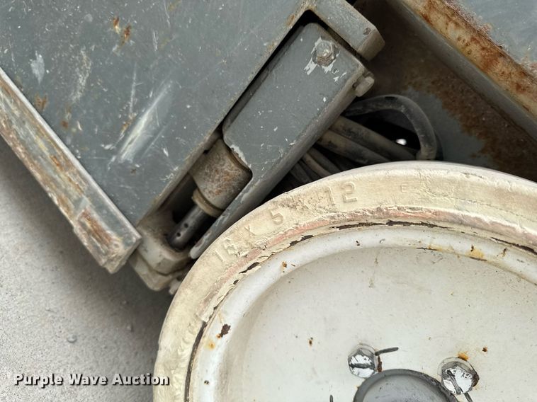 image for item DT0710 2006 Skyjack SJIII 3226 scissor lift