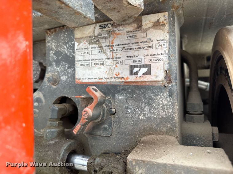 image for item DT0710 2006 Skyjack SJIII 3226 scissor lift