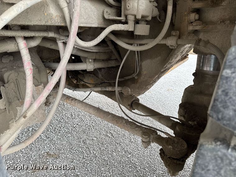 image for item DT0711 2004 Caterpillar 769D haul truck