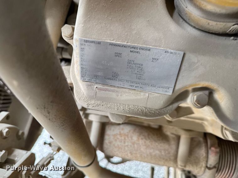 image for item DT0712 2001 Caterpillar 769D haul truck