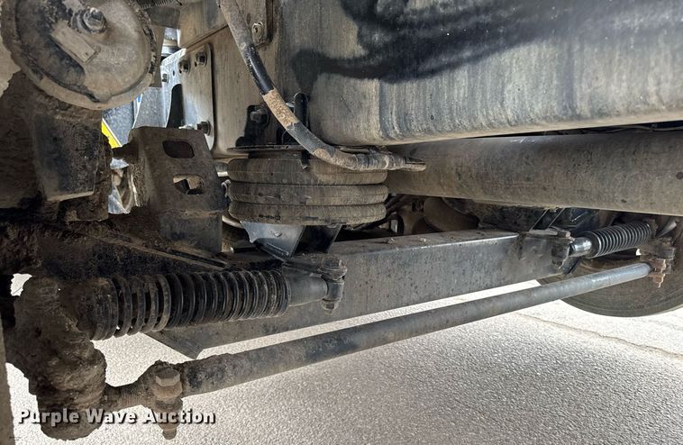 image for item DT0713 2021 Kenworth T880 hydrovac truck