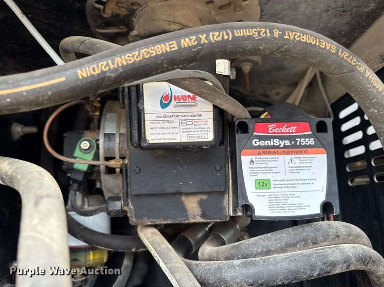 image for item DT0713 2021 Kenworth T880 hydrovac truck