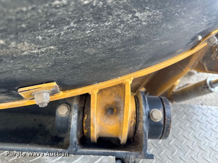 image for item DT0713 2021 Kenworth T880 hydrovac truck