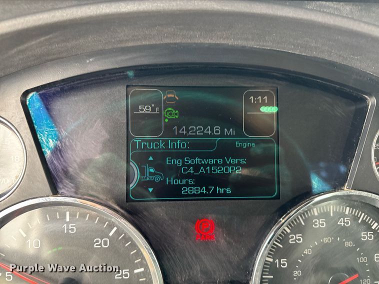 image for item DT0713 2021 Kenworth T880 hydrovac truck