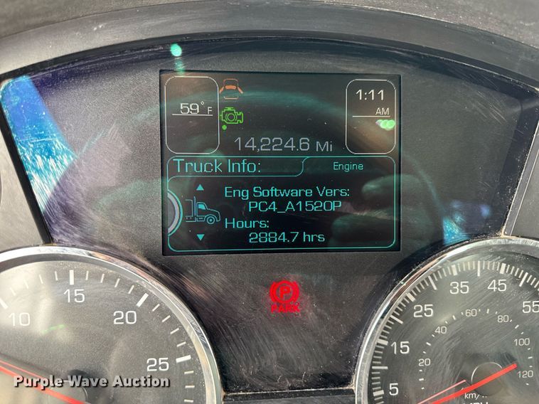 image for item DT0713 2021 Kenworth T880 hydrovac truck