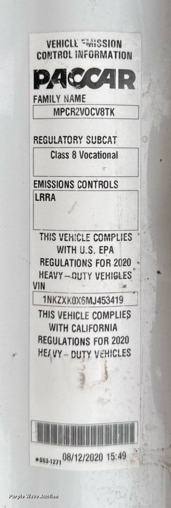 image for item DT0713 2021 Kenworth T880 hydrovac truck