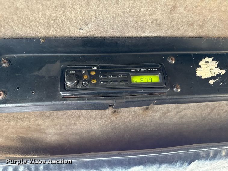 image for item DT0740 1997 Caterpillar 769D haul truck