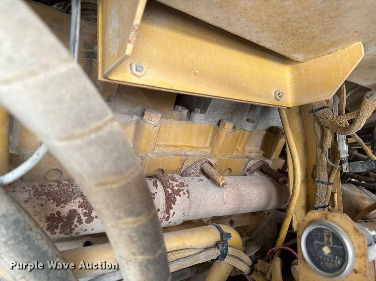 image for item DT0740 1997 Caterpillar 769D haul truck