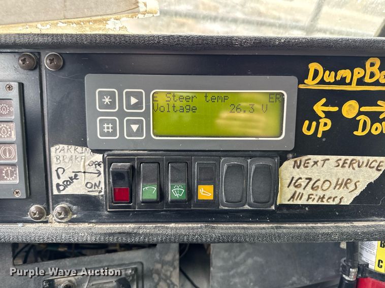 image for item DT0741 2003 Hitachi EH700 haul truck