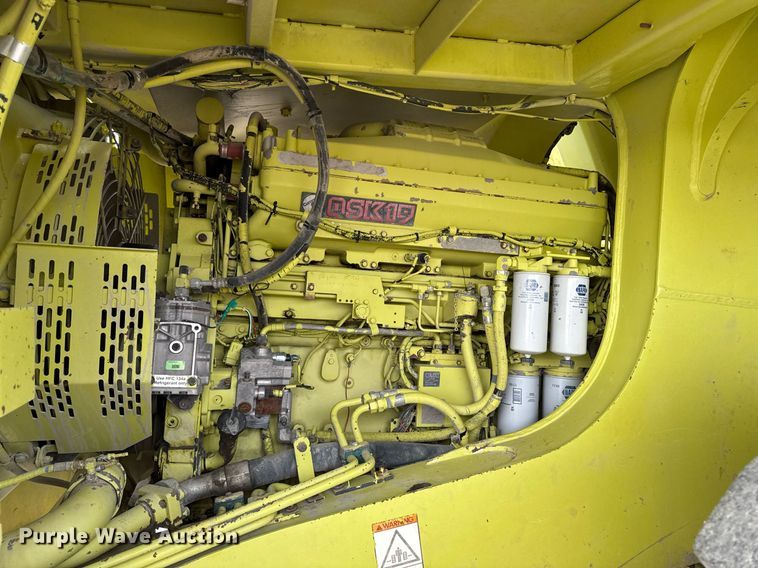 image for item DT0741 2003 Hitachi EH700 haul truck