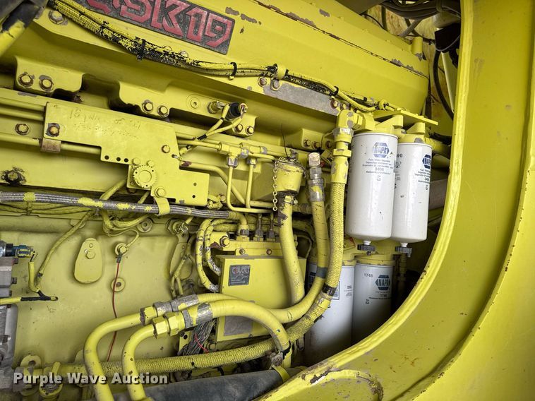 image for item DT0741 2003 Hitachi EH700 haul truck