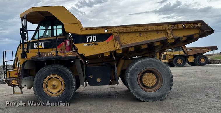 image for item DT0742 2010 Caterpillar 770 haul truck