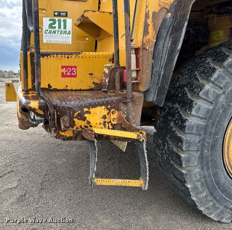 image for item DT0742 2010 Caterpillar 770 haul truck