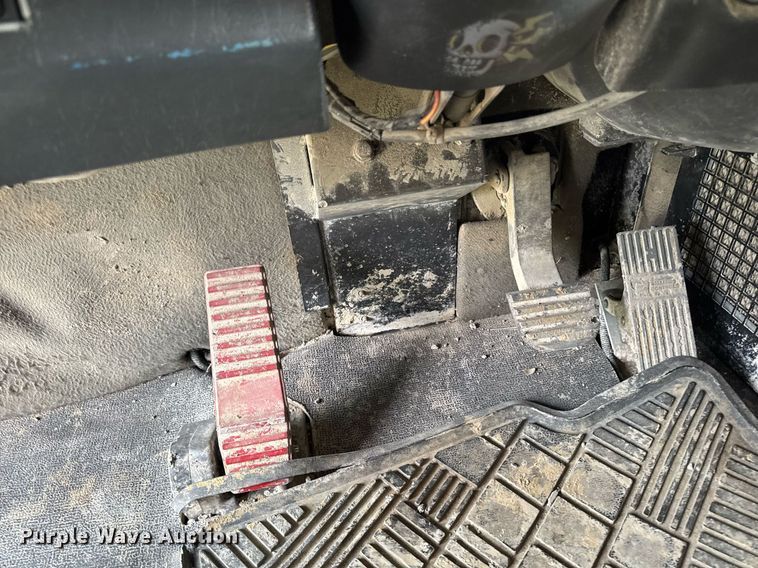 image for item DT0742 2010 Caterpillar 770 haul truck