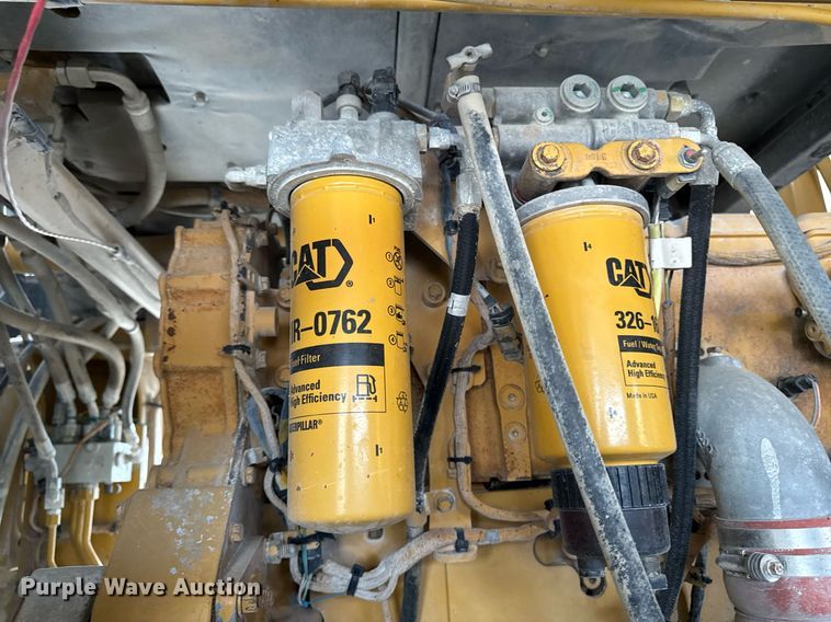 image for item DT0742 2010 Caterpillar 770 haul truck