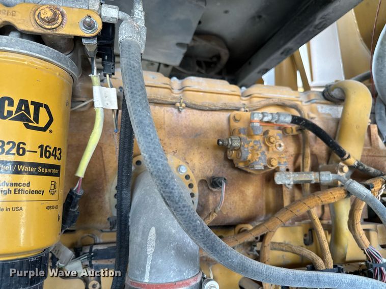 image for item DT0742 2010 Caterpillar 770 haul truck