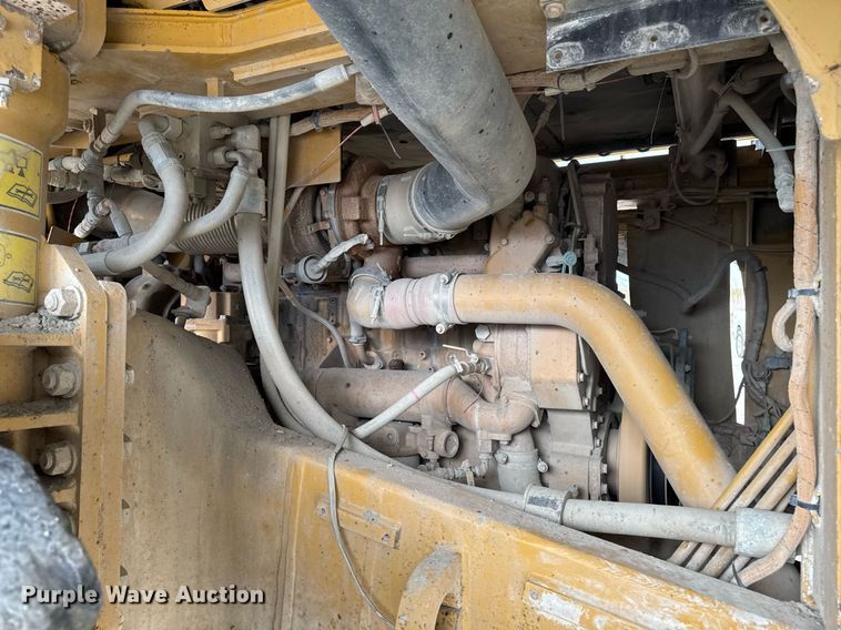 image for item DT0742 2010 Caterpillar 770 haul truck