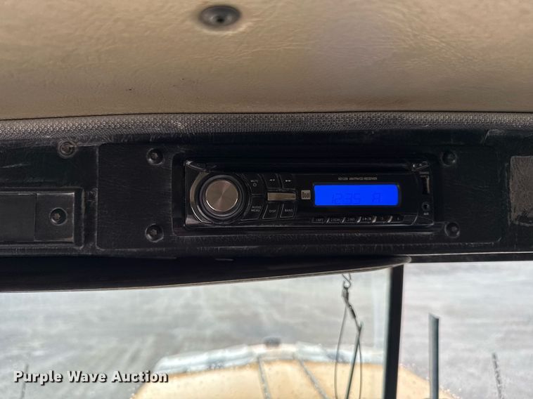 image for item DT0743 1999 Kenworth 540 haul truck