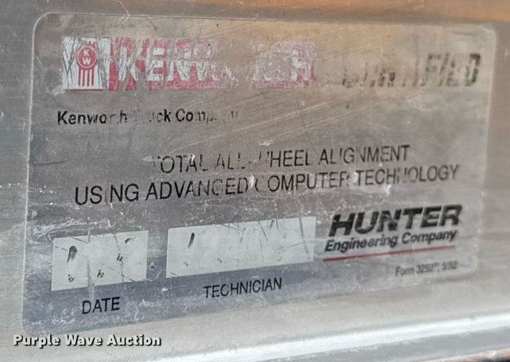 image for item DT0743 1999 Kenworth 540 haul truck