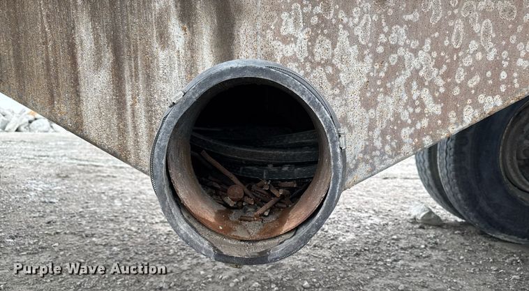 image for item DT0746 Cedarapids FSG6203-32 screed