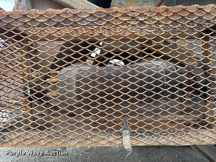 image for item DT0746 Cedarapids FSG6203-32 screed