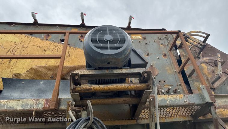 image for item DT0746 Cedarapids FSG6203-32 screed