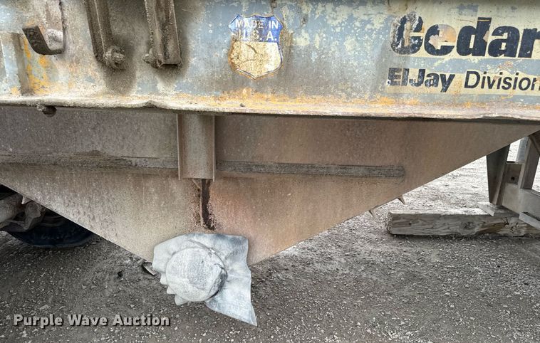 image for item DT0746 Cedarapids FSG6203-32 screed