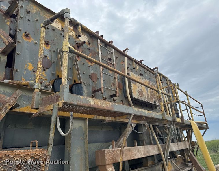 image for item DT0746 Cedarapids FSG6203-32 screed