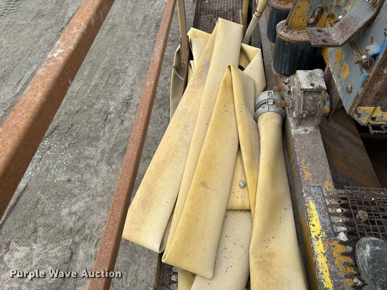 image for item DT0746 Cedarapids FSG6203-32 screed