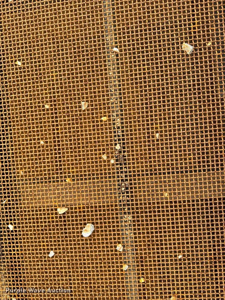 image for item DT0746 Cedarapids FSG6203-32 screed