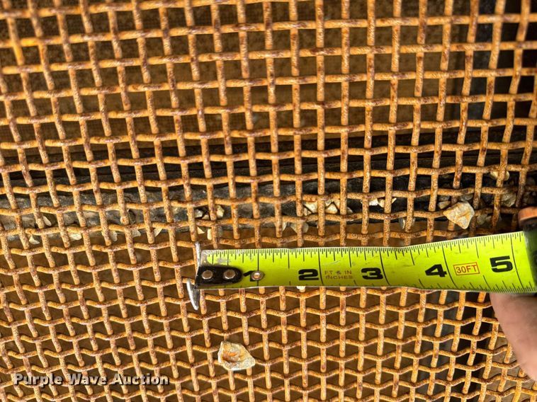 image for item DT0746 Cedarapids FSG6203-32 screed