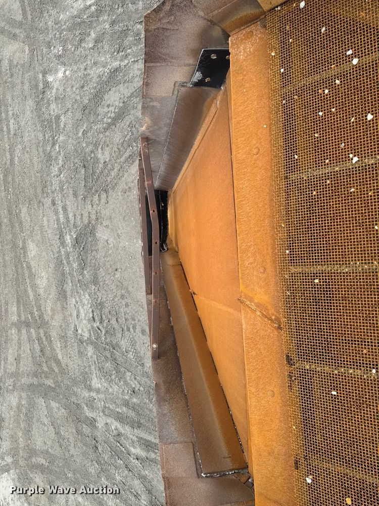 image for item DT0746 Cedarapids FSG6203-32 screed