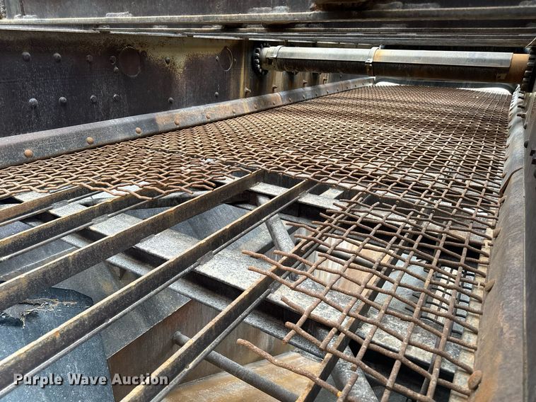 image for item DT0746 Cedarapids FSG6203-32 screed