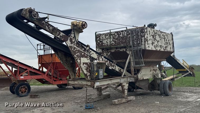 image for item DT0747 Surge bin