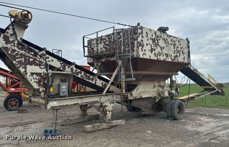 image for item DT0747 Surge bin