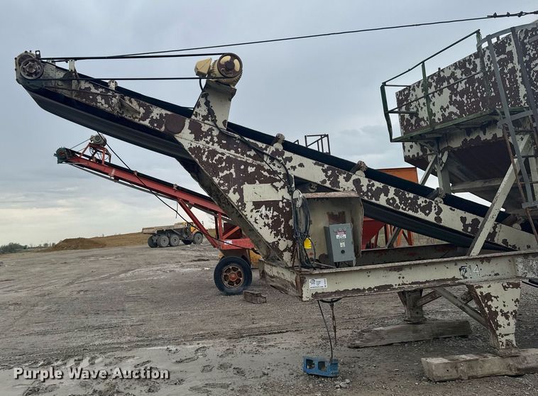 image for item DT0747 Surge bin