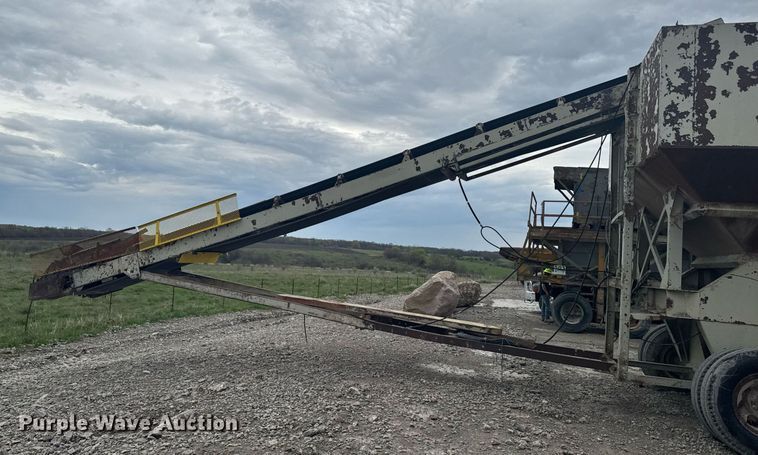 image for item DT0747 Surge bin