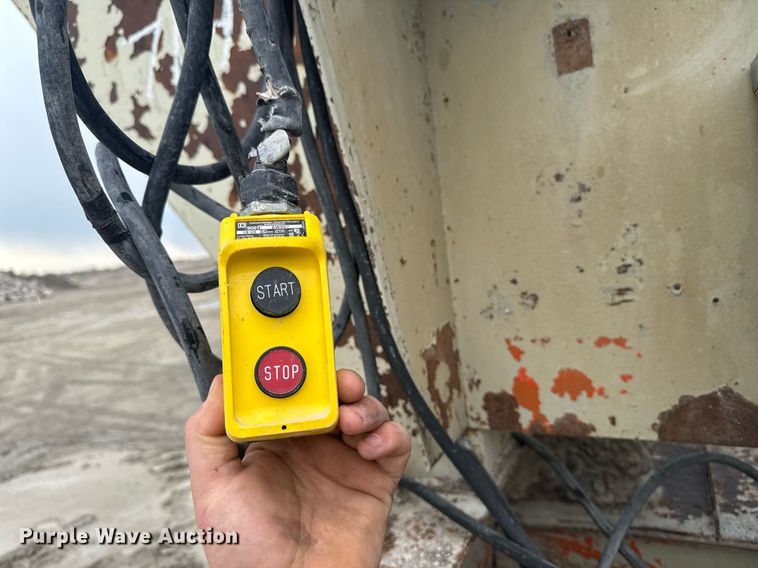 image for item DT0747 Surge bin