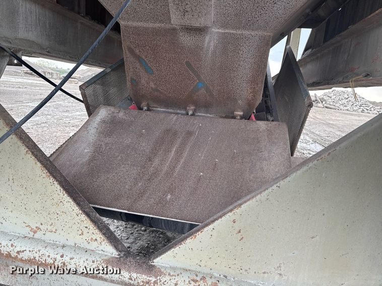 image for item DT0747 Surge bin