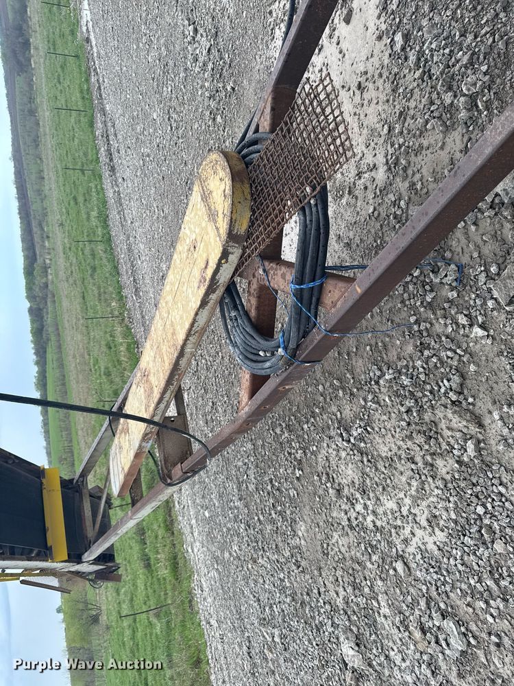 image for item DT0747 Surge bin