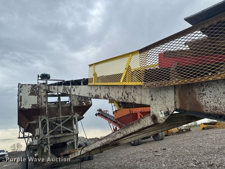 image for item DT0747 Surge bin